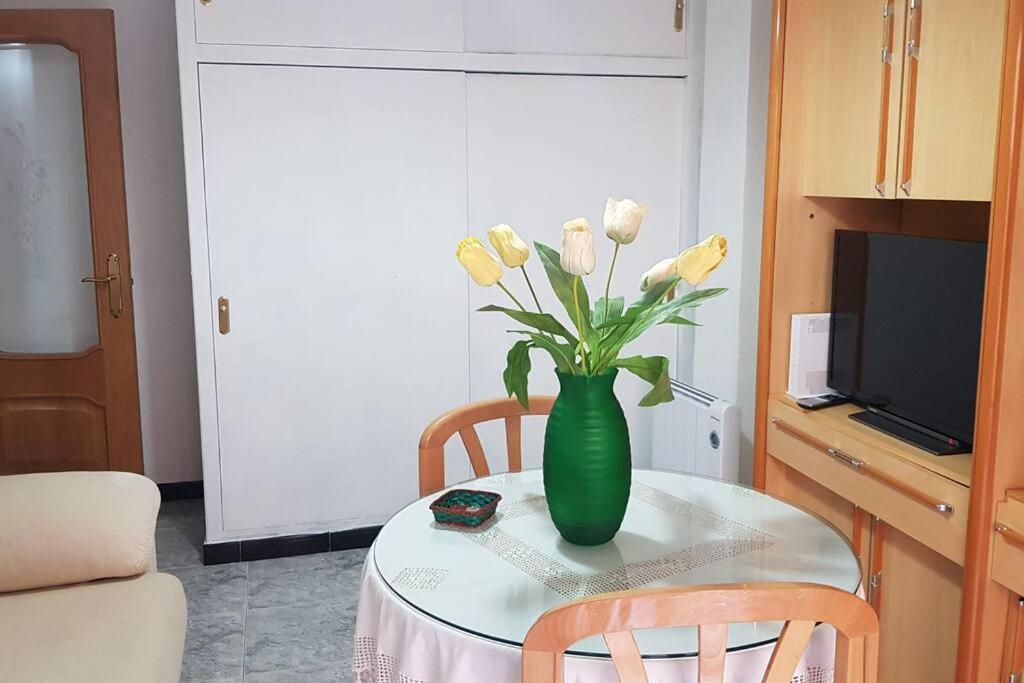 Apartamento Armonia:Centrico, Tranquilo Y Acogedor Elda Buitenkant foto
